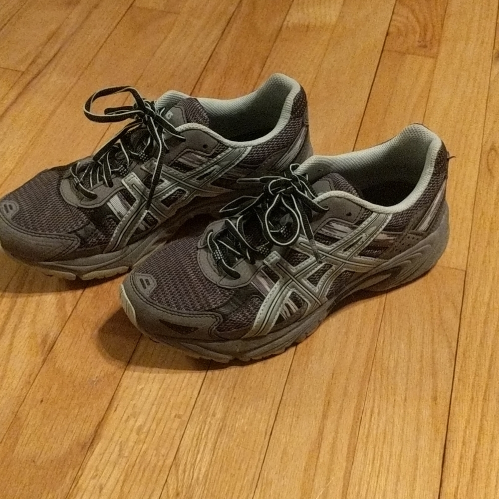 Grey & Mint Asics Gel Venture 5 Tennis Shoes